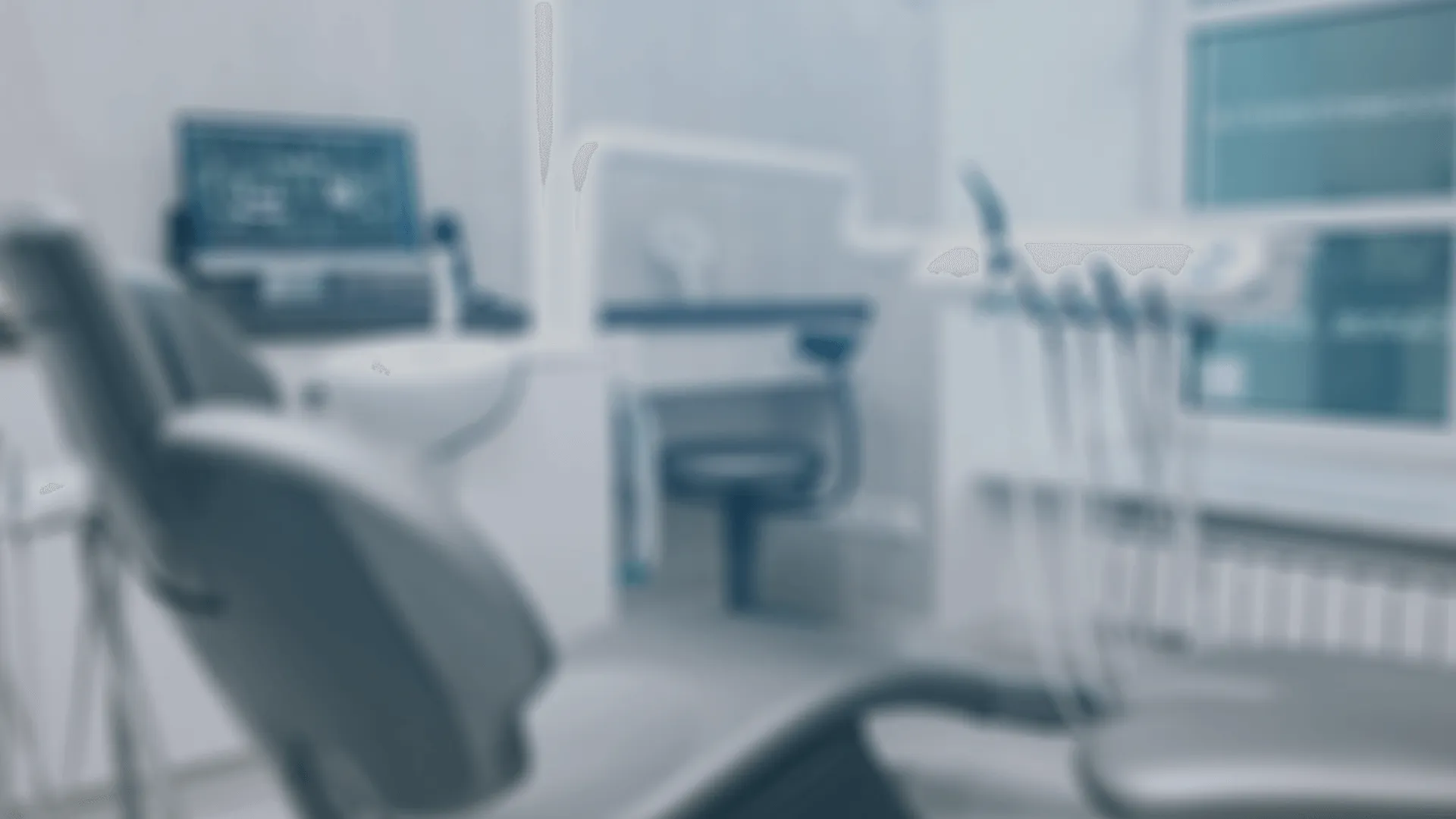 Blurred image of dentist's office.